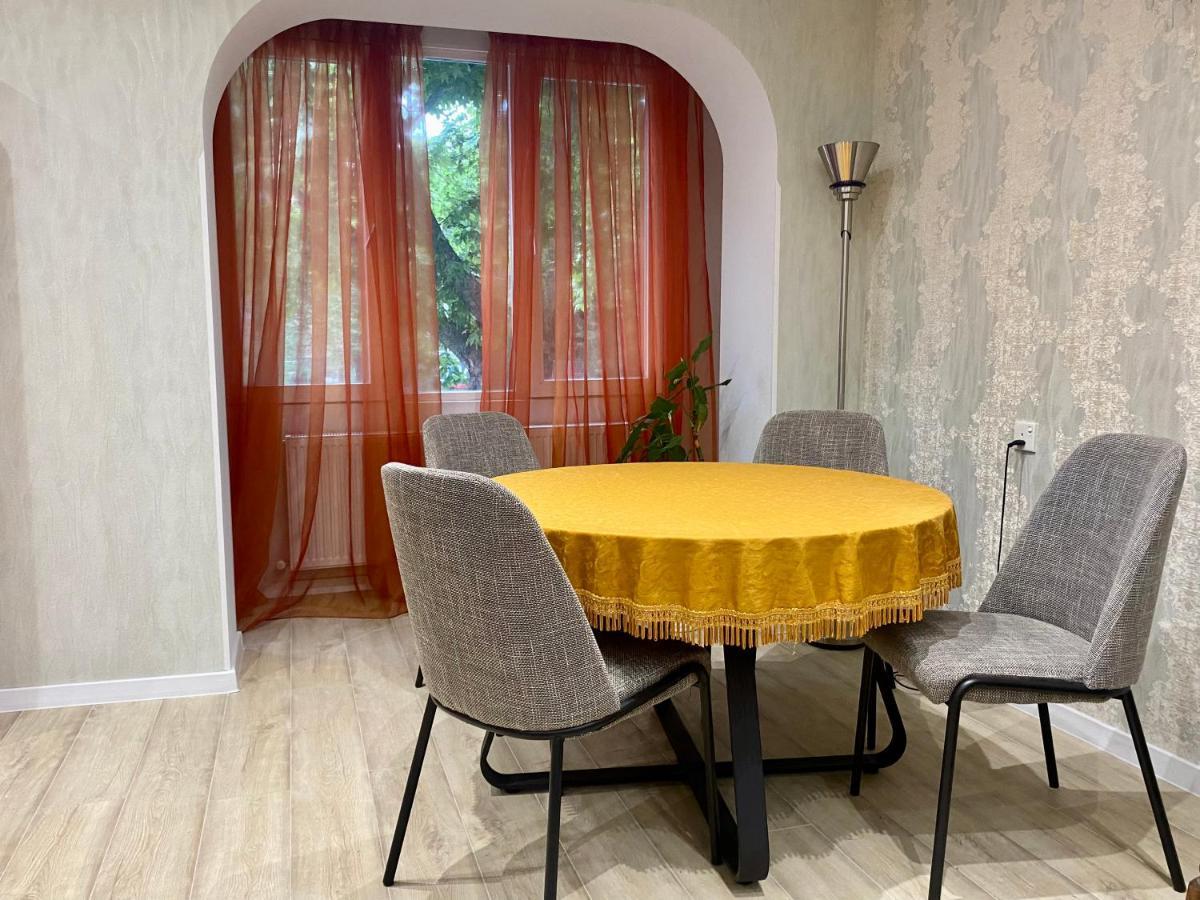 Spacious Dinamo Apartment Tbilissi Extérieur photo